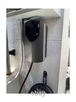 Electric Vehicle (EV) Charger, Outdoor Charging Station, Home Electric Vehicl