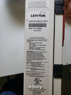 Leviton level 2 charging station electric vehicles 420-evb22-3pt