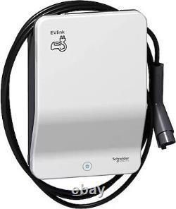 Schneider Electric EVH2S22P0CK EVlink Wallbox 22 kW Electric Vehicle Charging